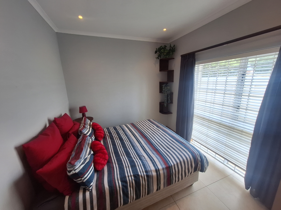 2 Bedroom Property for Sale in Fountains Estate Eastern Cape